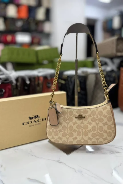 Coach Teri Shoulder Bag
